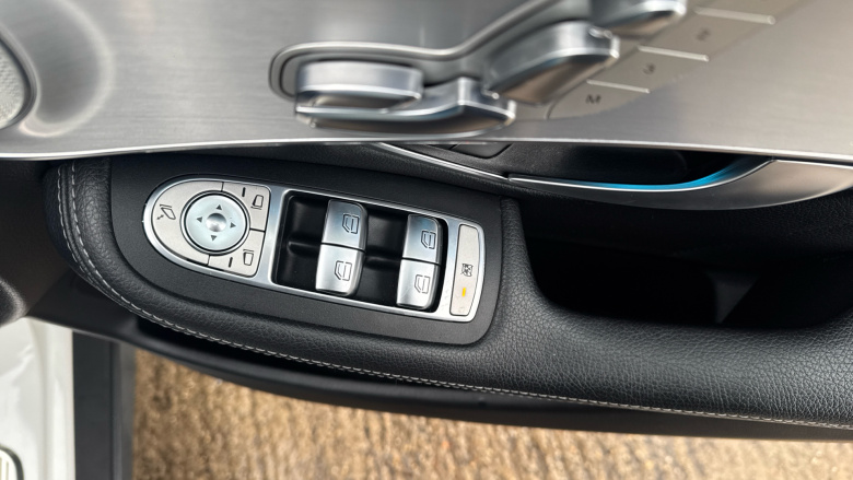 Mercedes-Benz GLC 220d 4Matic AMG Line Premium 5dr 9G-Tronic Diesel Estate